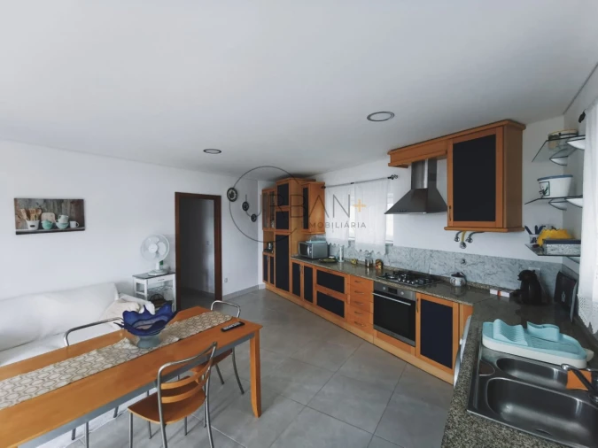 Moradia para Venda em Fonte Arcada e Escurquela Foto 3