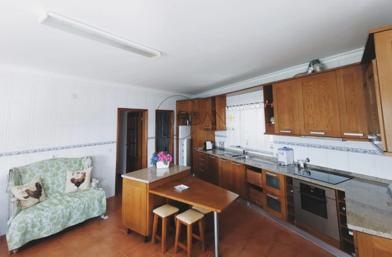 Moradia para Venda em Fonte Arcada e Escurquela Foto 14