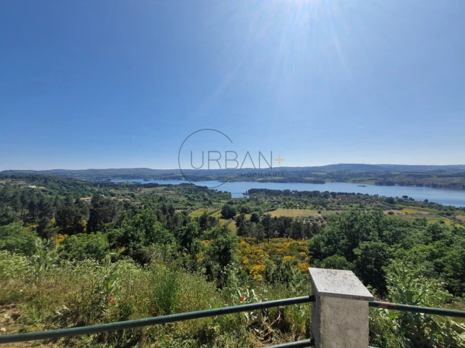 Moradia para Venda em Fonte Arcada e Escurquela Foto 22