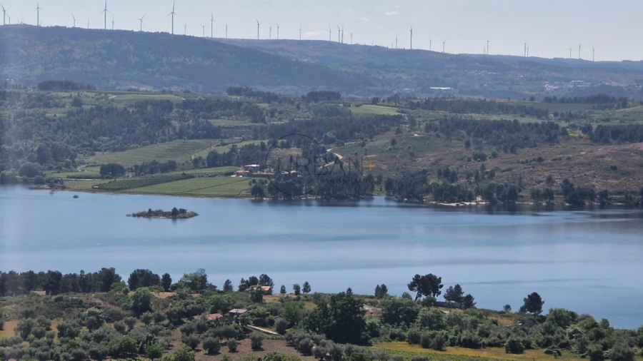Moradia para Venda em Fonte Arcada e Escurquela Foto 25