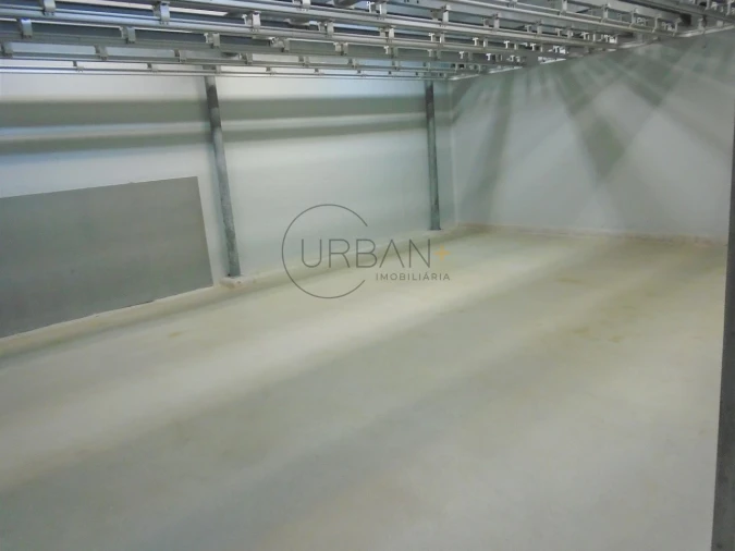 Armazém para Venda em Abraveses Foto 1