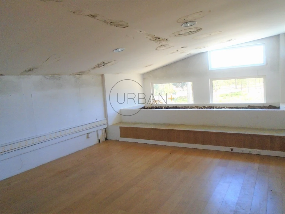 Armazém para Arrendamento em Abraveses Foto 16