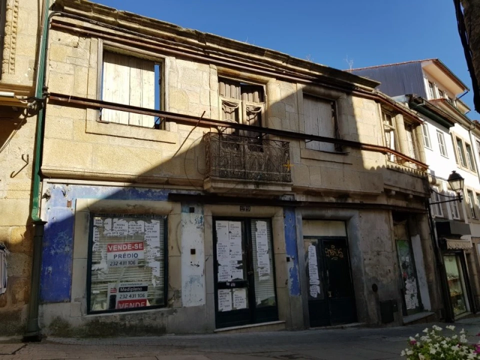 Prédio para Venda em Viseu Foto 1