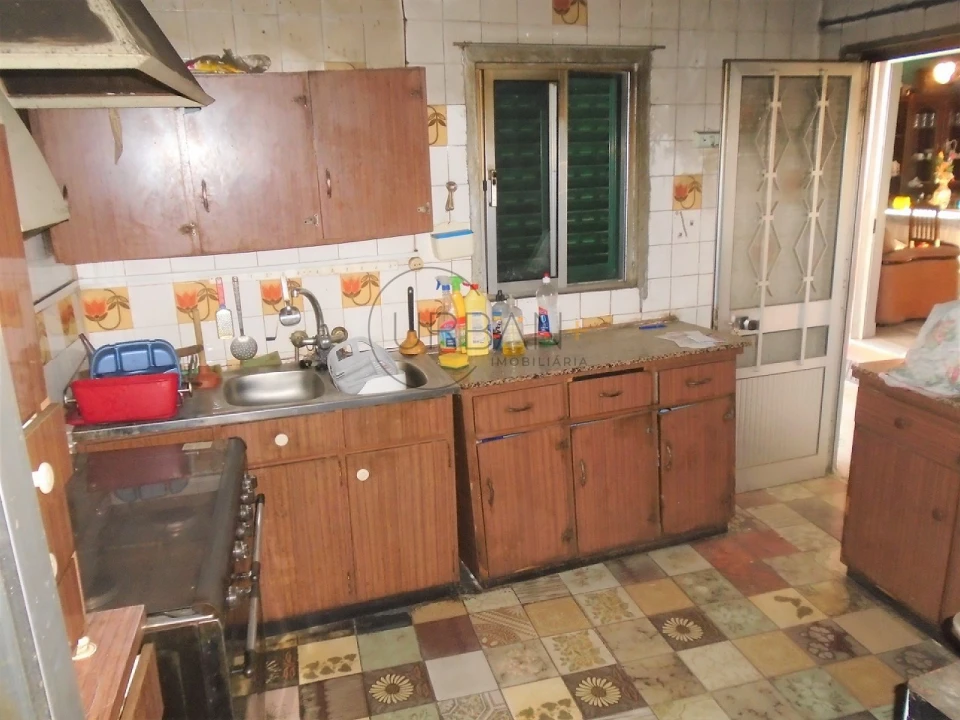 Moradia T3 para Venda em São Miguel do Mato Foto 3