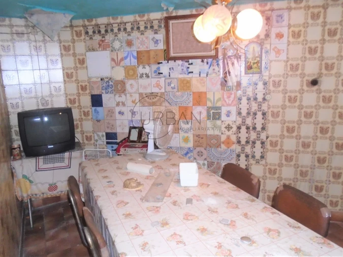 Moradia T3 para Venda em São Miguel do Mato Foto 4