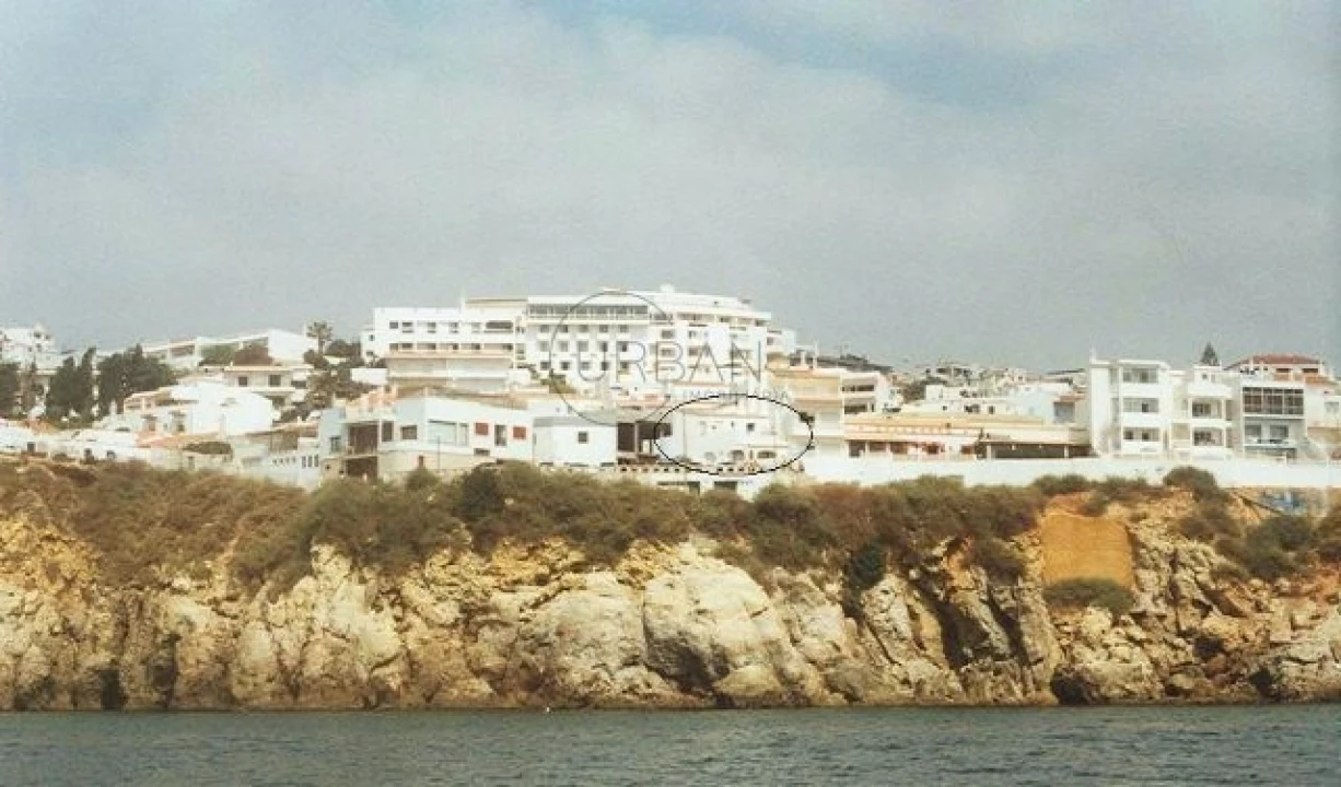 Moradia T4 para Venda em Albufeira e Olhos de Água Foto 6
