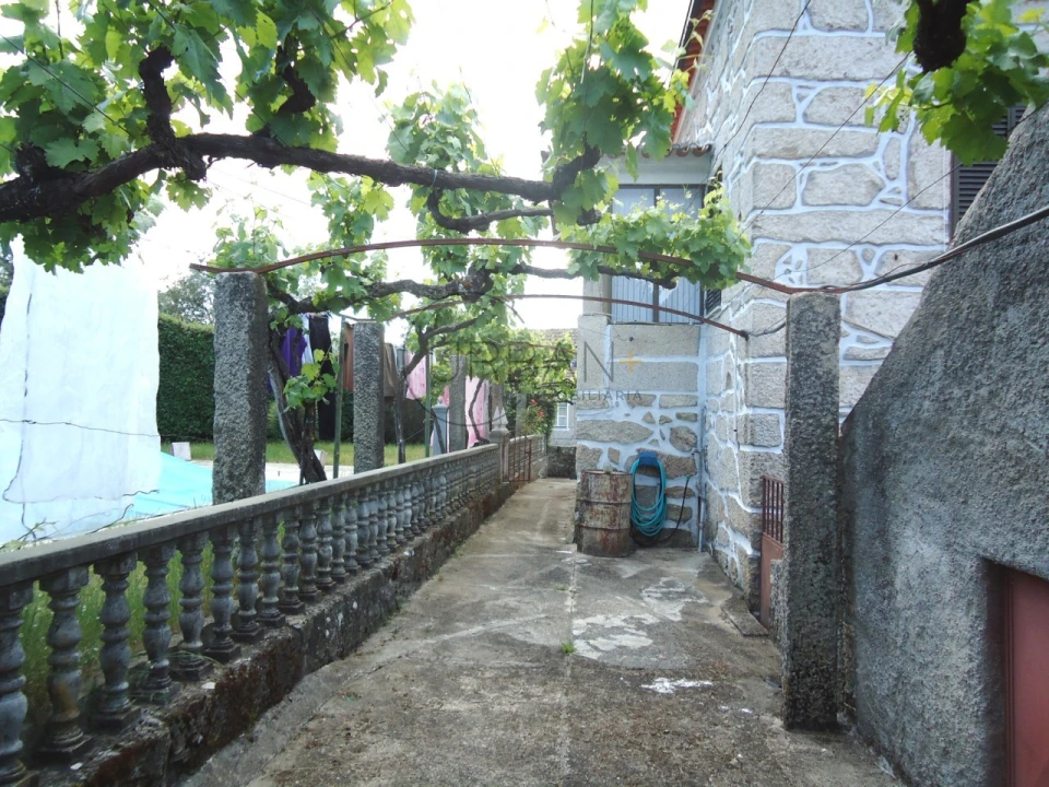 Quinta T6 para Venda em Tavares (Chãs, Várzea e Travanca) Foto 22