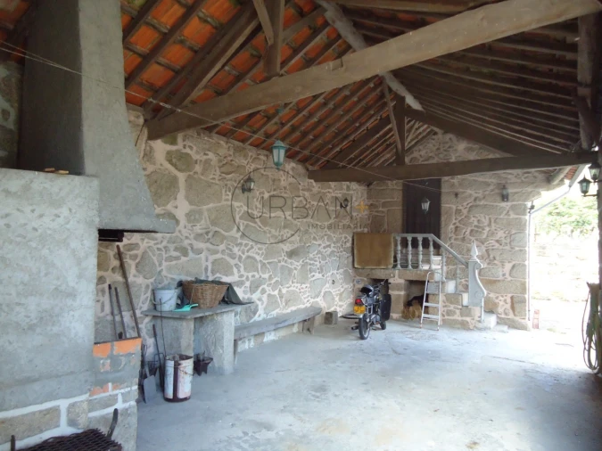 Quinta T6 para Venda em Tavares (Chãs, Várzea e Travanca) Foto 21