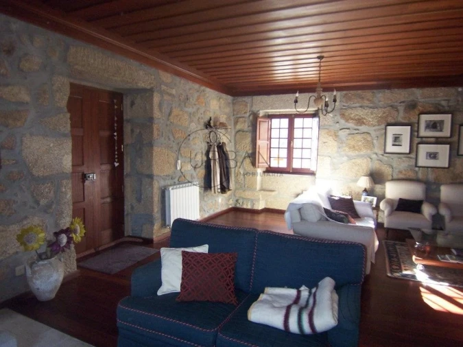 Quinta T4 para Venda em Pindo Foto 17