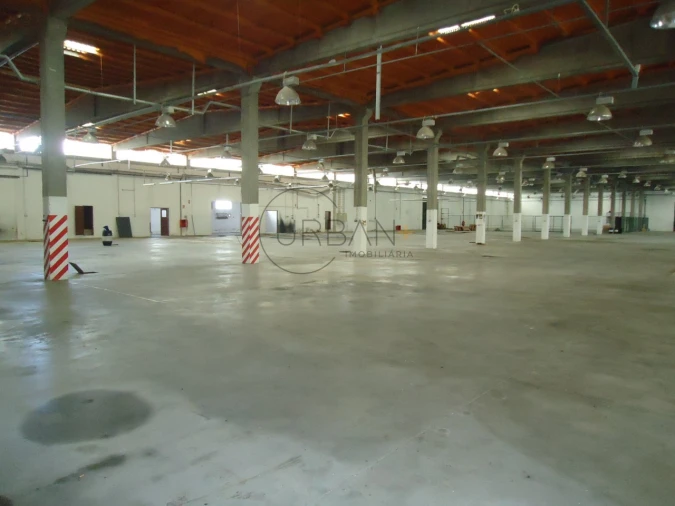 Armazém para Venda em Fragosela Foto 21