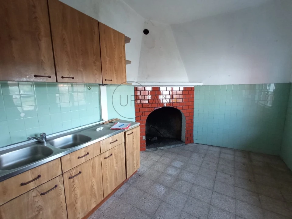 Moradia T2 para Venda em São João de Lourosa Foto 2