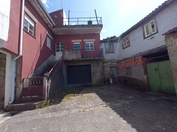Moradia T2 para Venda em São João de Lourosa