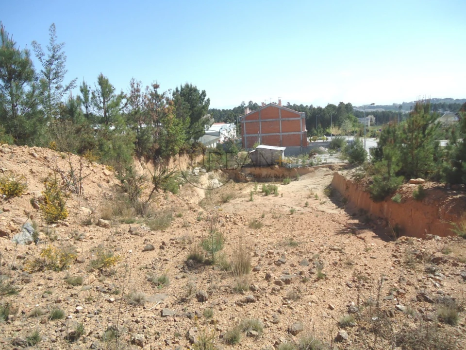 Terreno para Venda em Orgens Foto 2