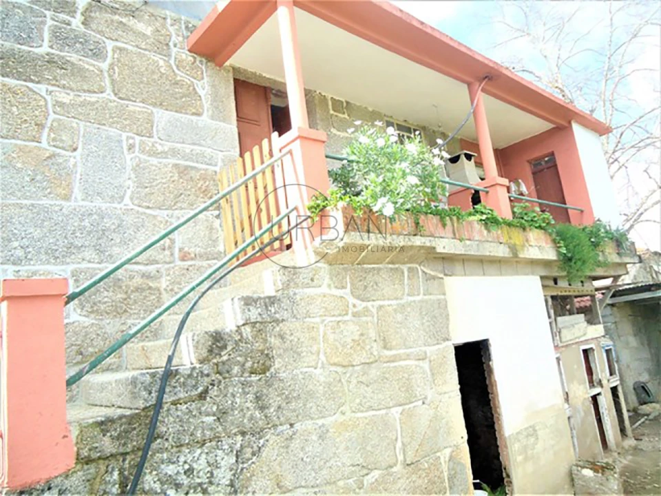 Moradia para Venda em São João de Lourosa Foto 1