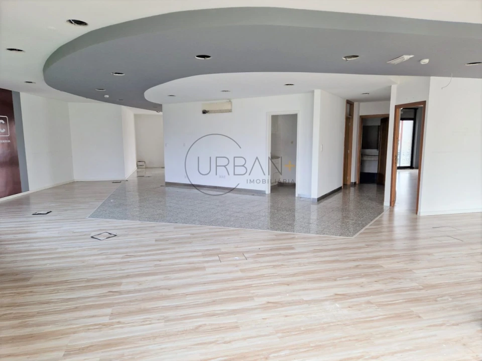 Loja para Arrendamento em Viseu Foto 1