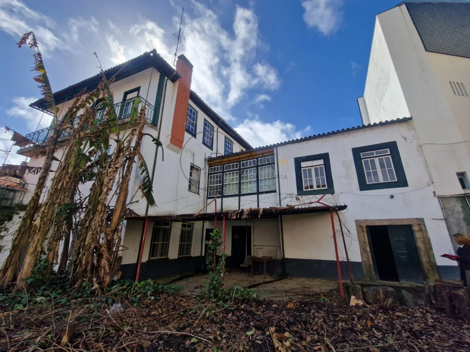 Prédio para Venda em Viseu Foto 1