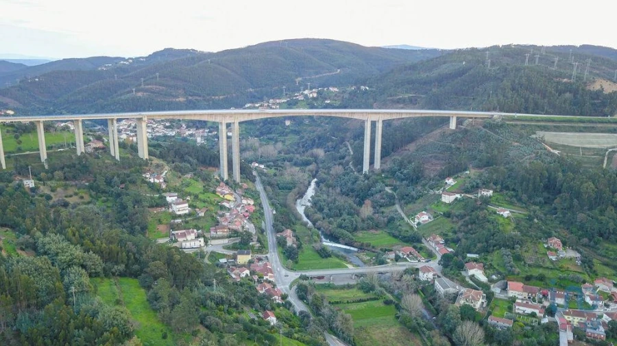 Terreno para Venda em Ceira Foto 15