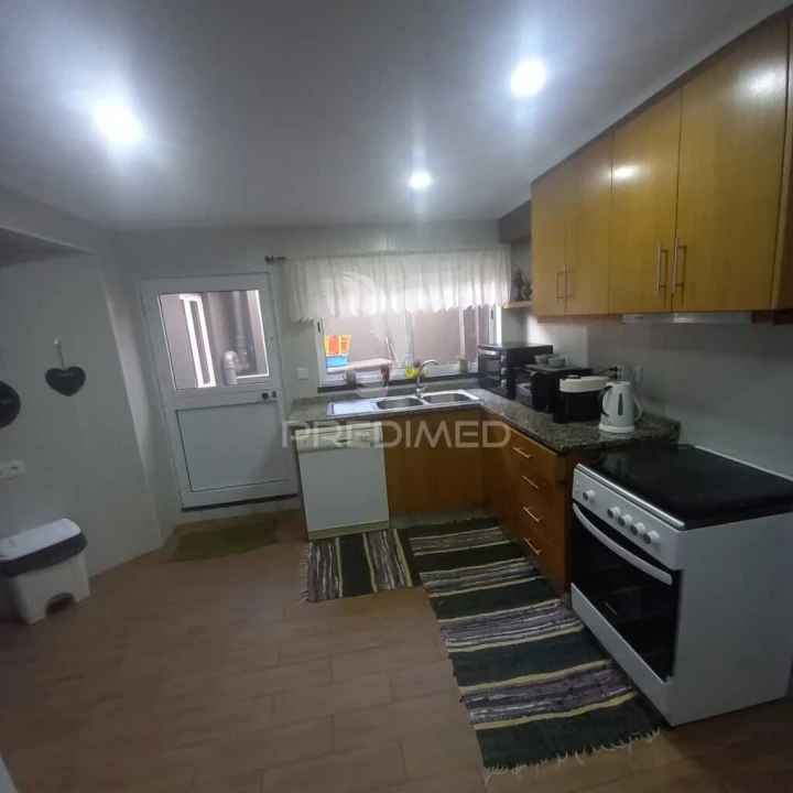 Moradia T3 para Venda em Angra (São Pedro) Foto 5