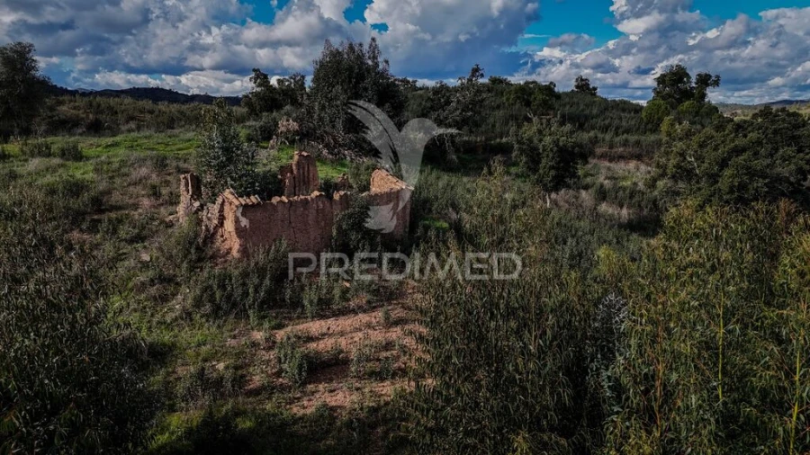 Moradia T3 para Venda em São Marcos da Serra Foto 2