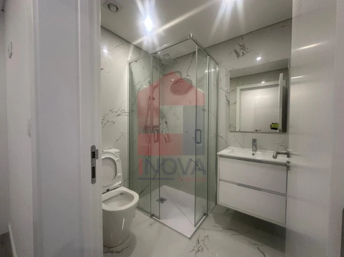 Moradia T5 para Venda em Lomar e Arcos Foto 4