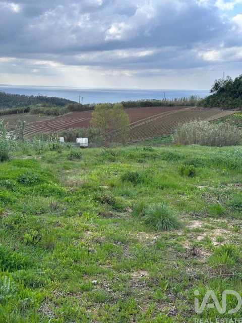 Terreno para Venda em Lourinhã e Atalaia