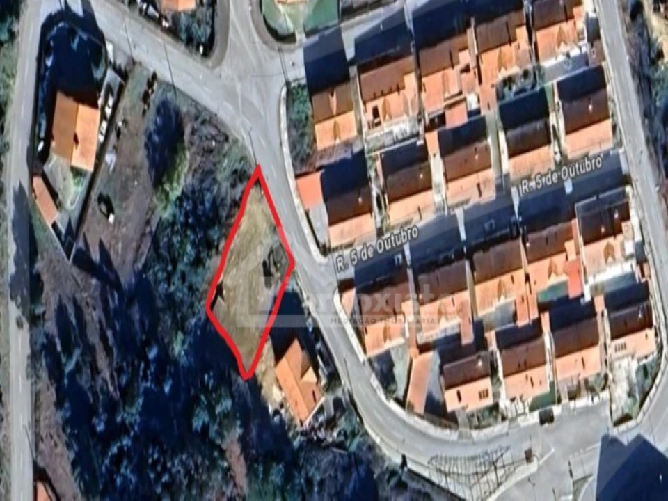 Terreno para Venda em Castanheira de Pêra e Coentral Foto 9