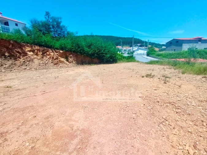 Terreno para Venda em Castanheira de Pêra e Coentral Foto 8