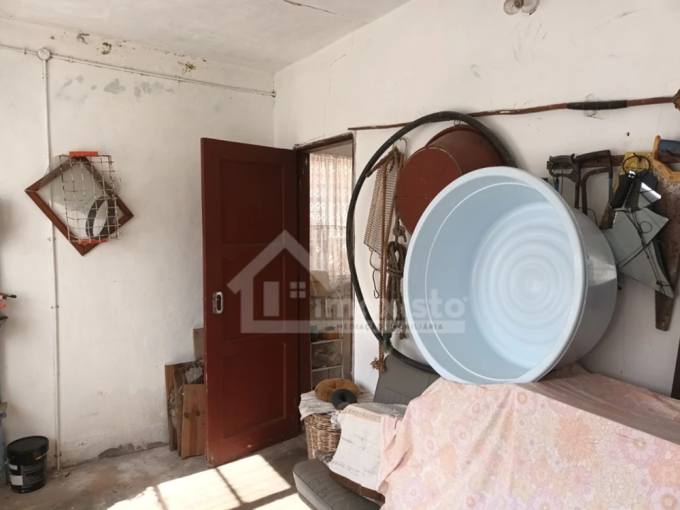 Moradia T3 para Venda em Campelo Foto 39