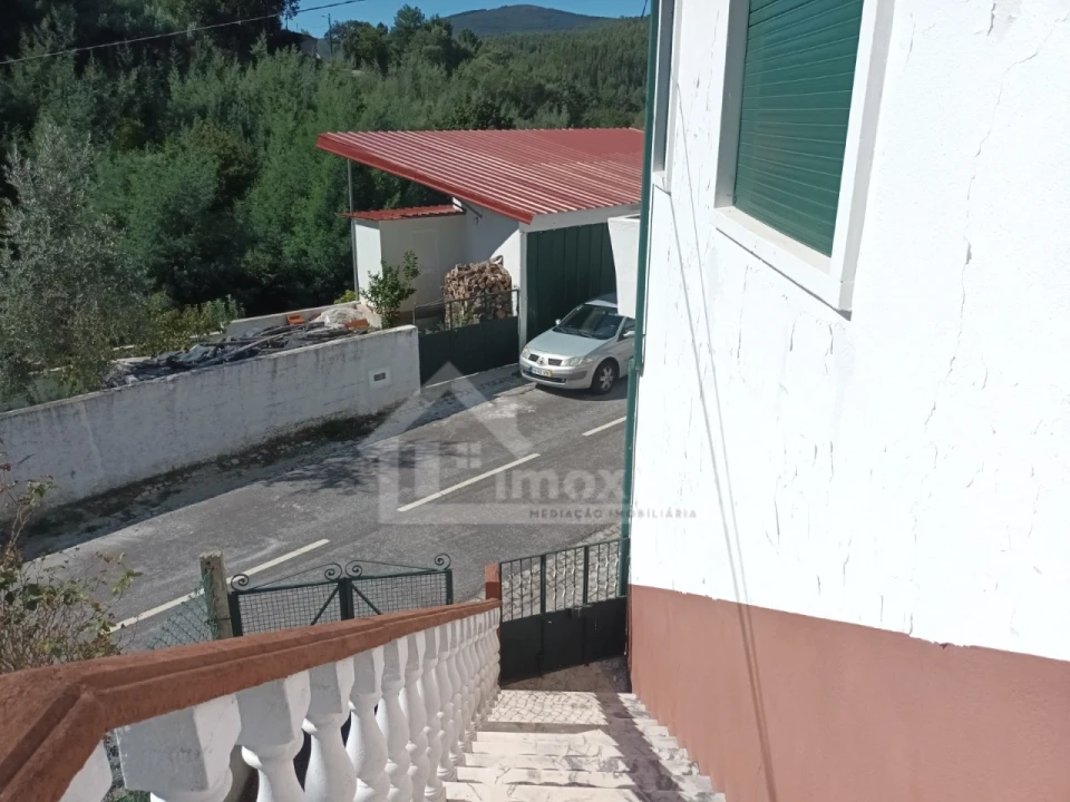 Moradia T3 para Venda em Campelo Foto 47