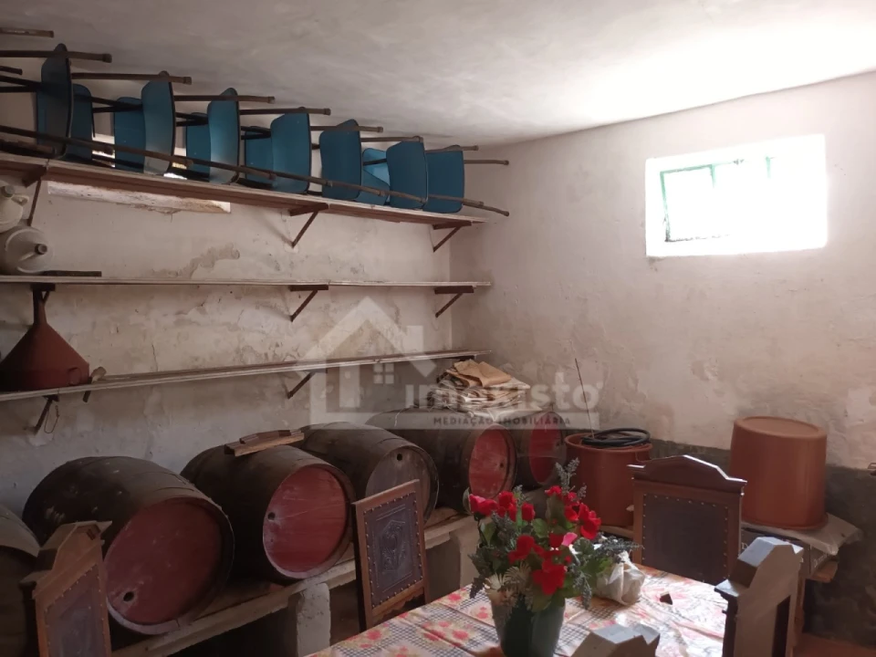 Moradia T3 para Venda em Campelo Foto 53