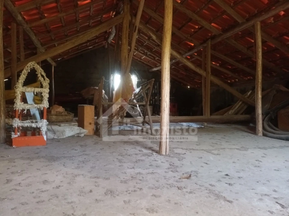 Moradia T3 para Venda em Campelo Foto 70