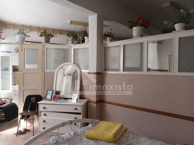 Moradia T3 para Venda em Campelo Foto 6