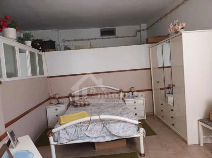 Moradia T3 para Venda em Campelo Foto 7