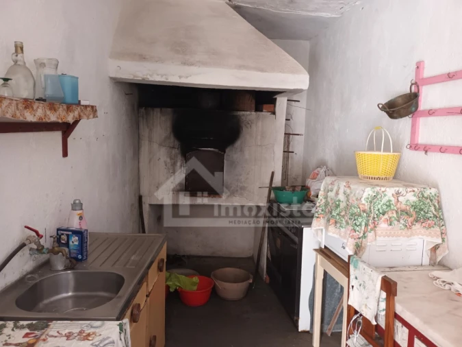 Moradia T3 para Venda em Campelo Foto 37