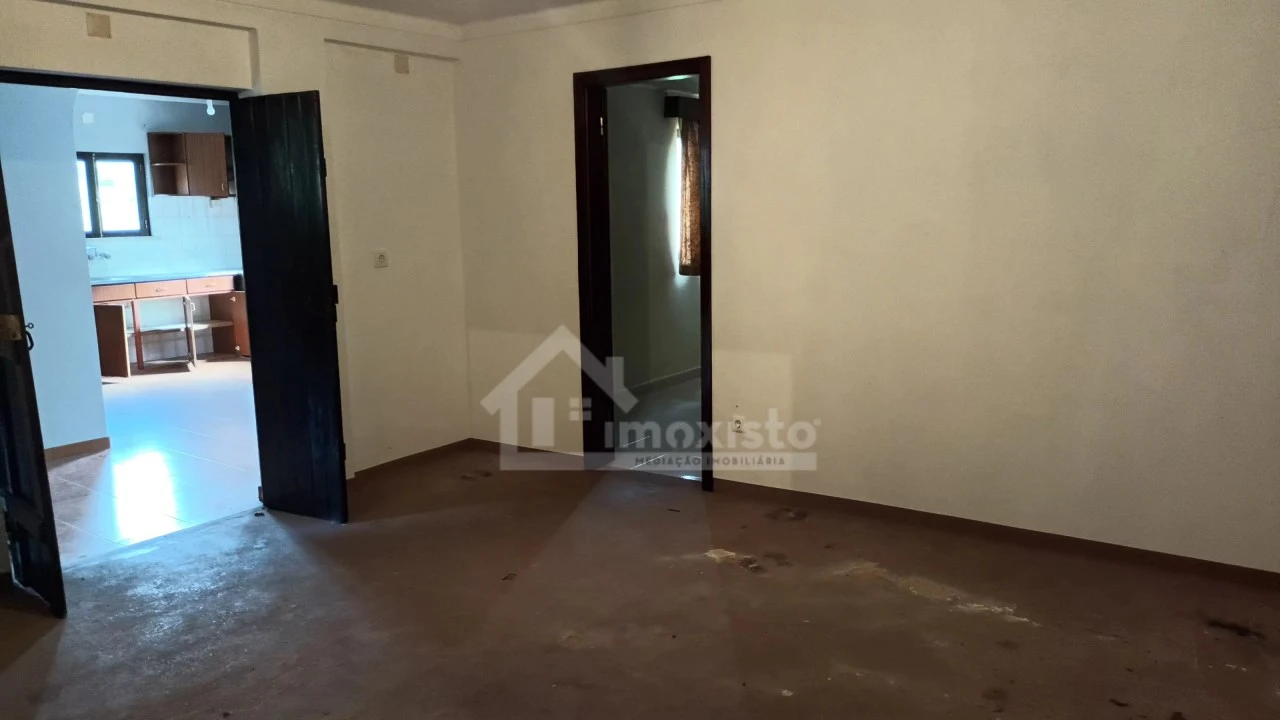 Quinta T4 para Venda em Aguda Foto 31