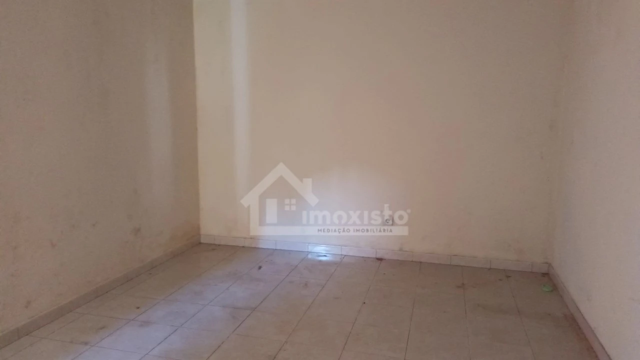 Quinta T4 para Venda em Aguda Foto 32