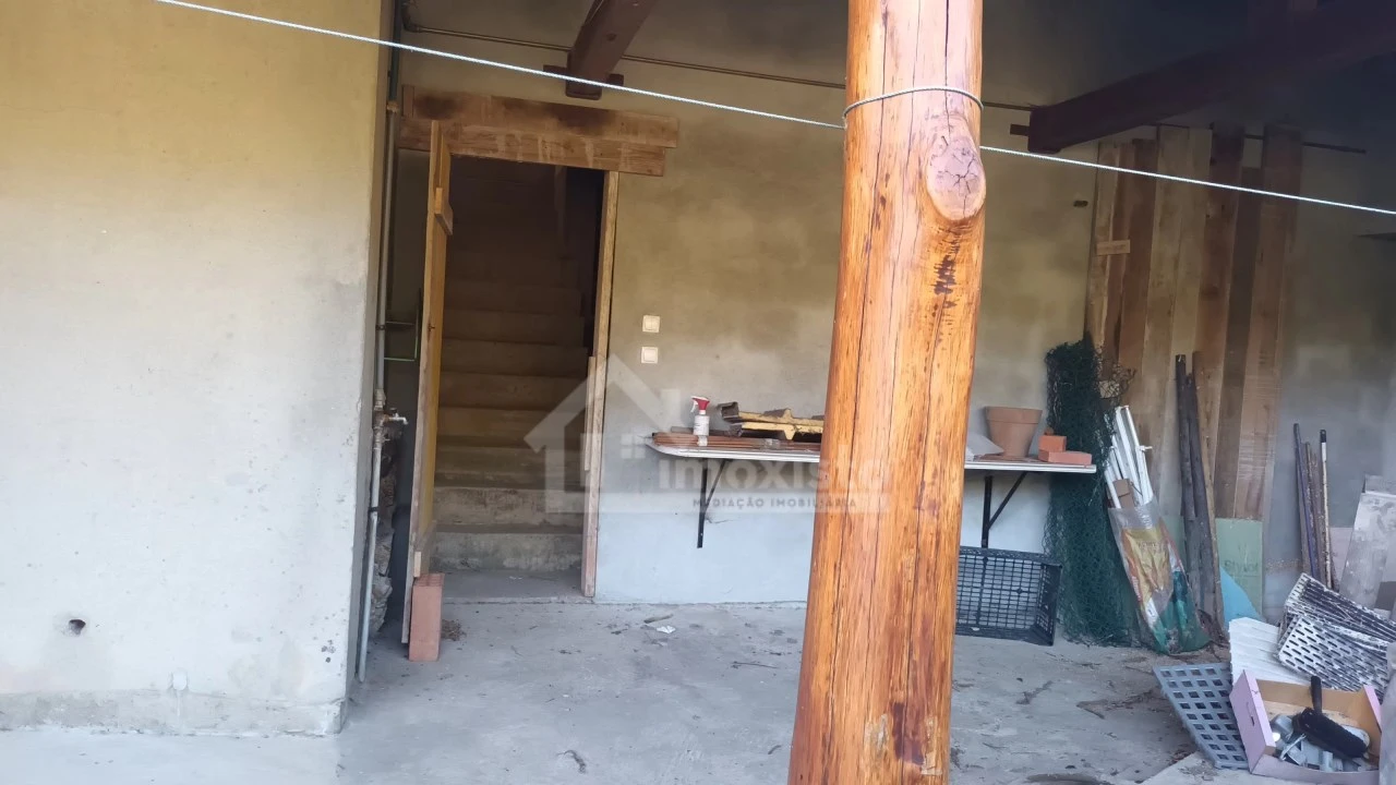 Quinta T4 para Venda em Aguda Foto 38