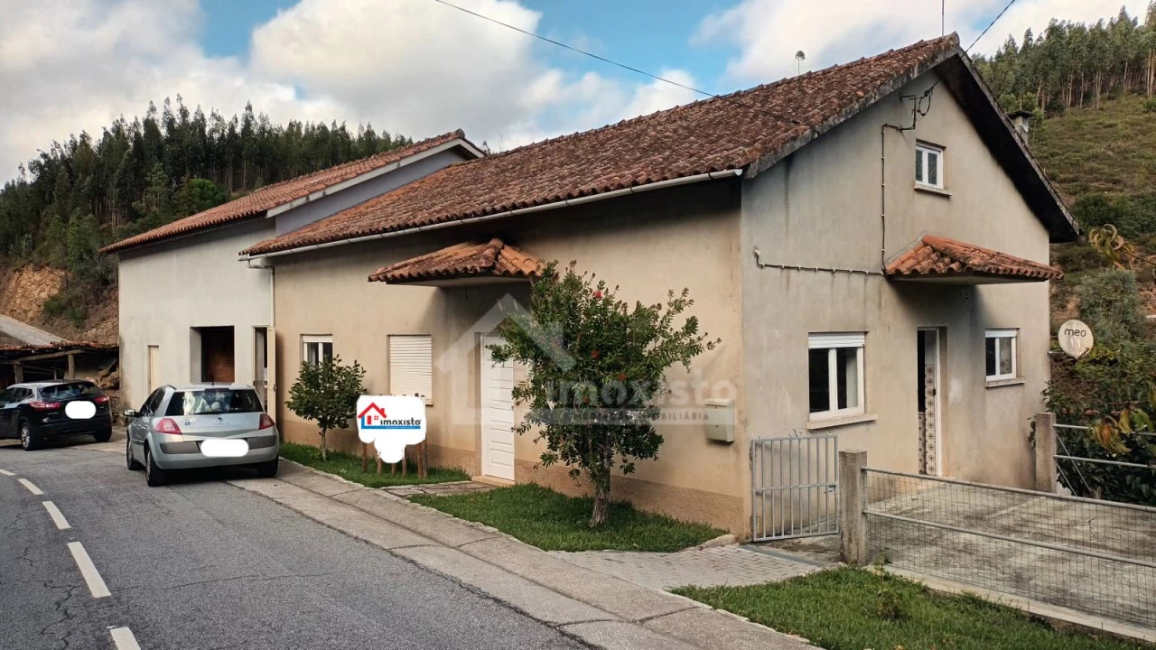 Quinta T4 para Venda em Aguda Foto 1