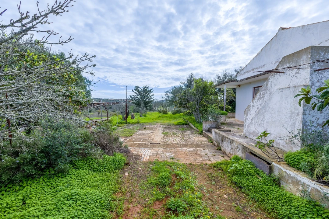 Moradia T4 para Venda em Lagos (São Sebastião e Santa Maria) Foto 22