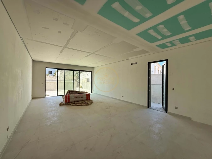 Apartamento T2 para Venda em Almancil Foto 10