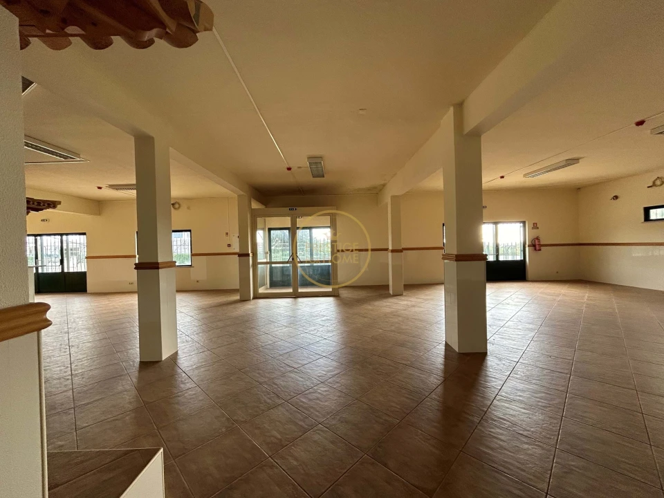 Negócio para Venda em Loule (São Sebastião) Foto 53