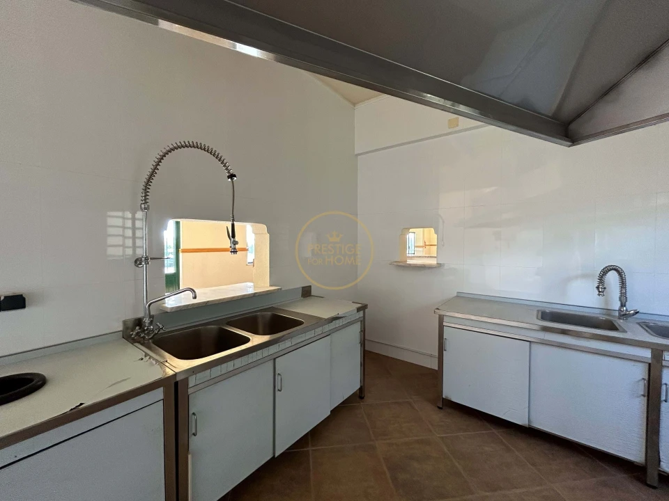 Negócio para Venda em Loule (São Sebastião) Foto 16