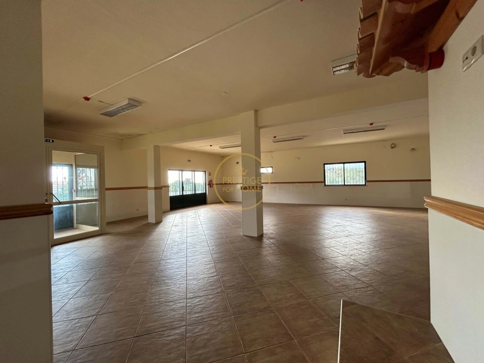 Negócio para Venda em Loule (São Sebastião) Foto 35