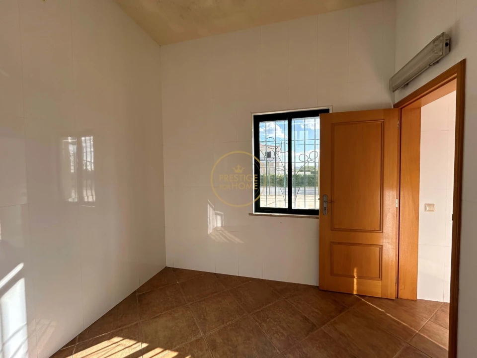 Negócio para Venda em Loule (São Sebastião) Foto 8