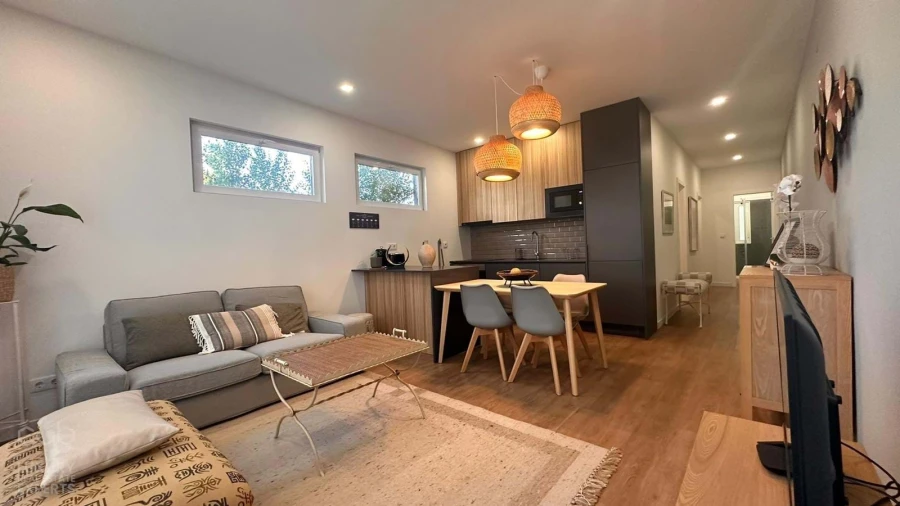 Moradia T2 para Arrendamento em Charneca de Caparica e Sobreda Foto 21