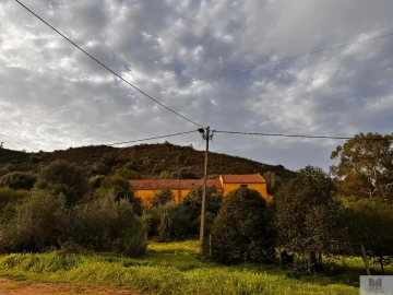 Quinta T4 para Venda em Silves