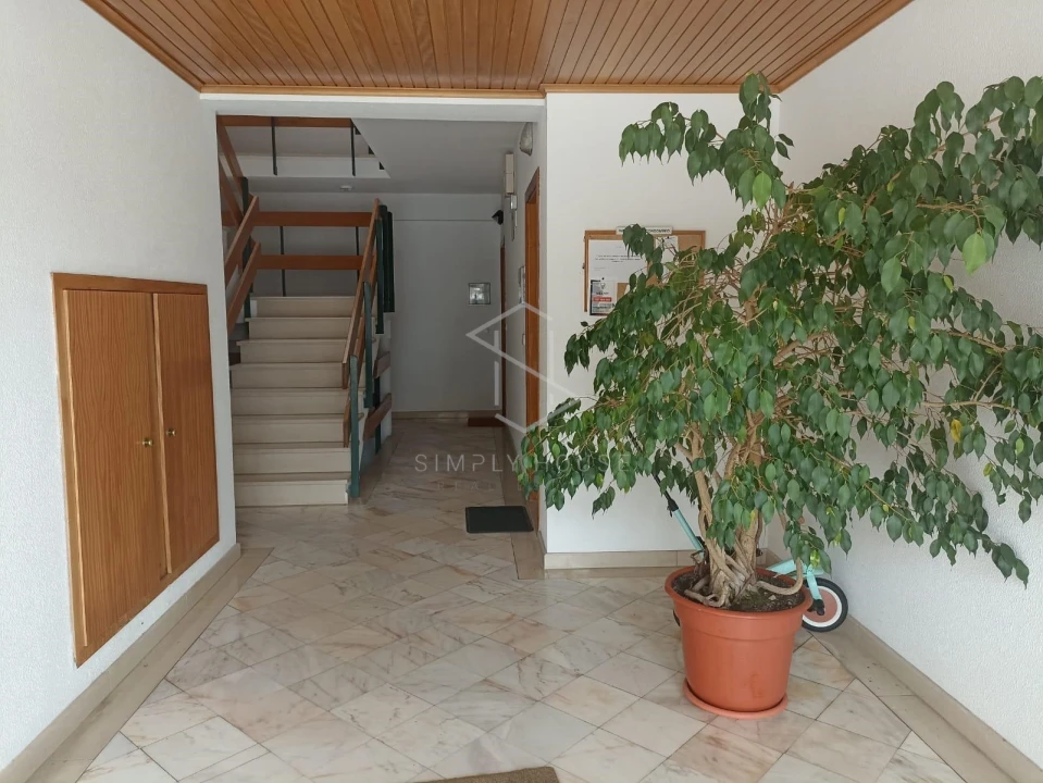 Apartamento T2 para Venda em Pataias e Martingança Foto 8