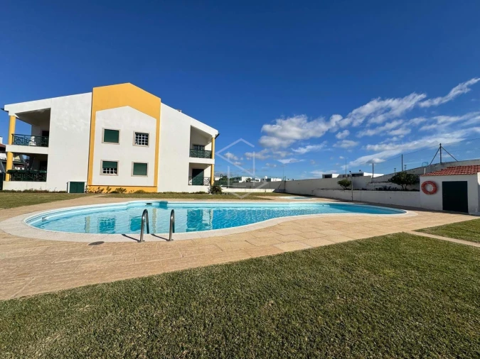 Apartamento T2 para Venda em Pataias e Martingança Foto 14