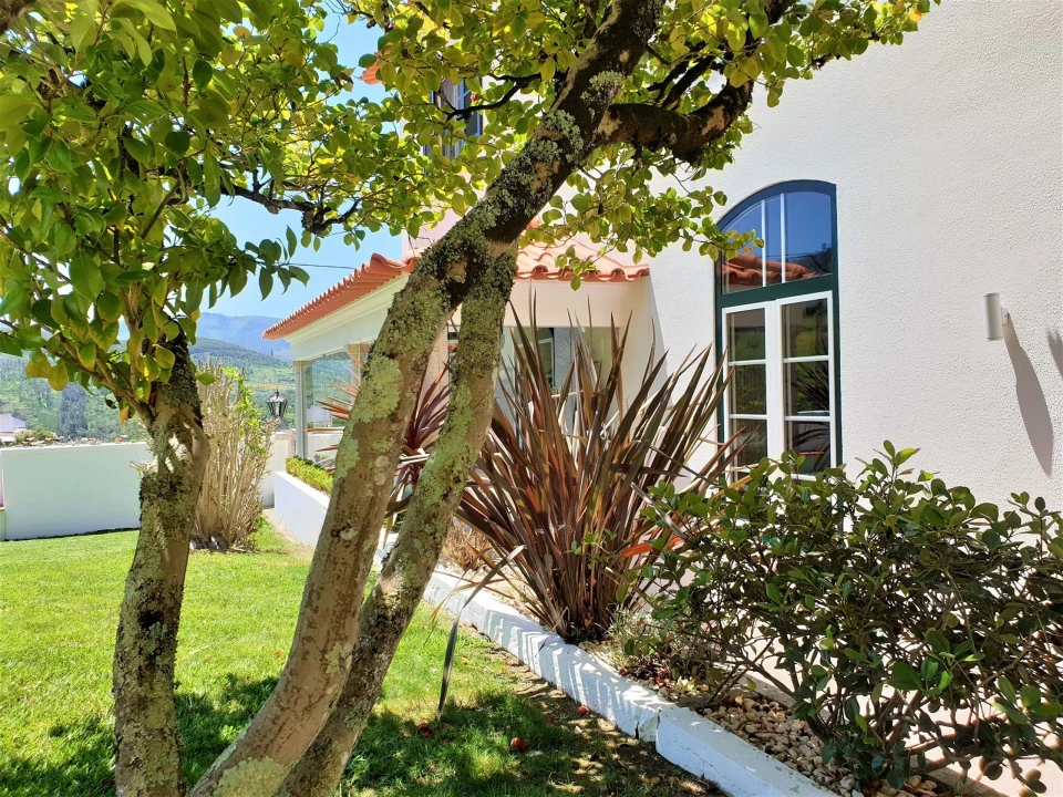 Quinta para Venda em Cerdeira e Moura da Serra Foto 96