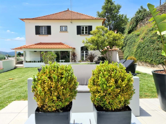 Quinta para Venda em Cerdeira e Moura da Serra Foto 2